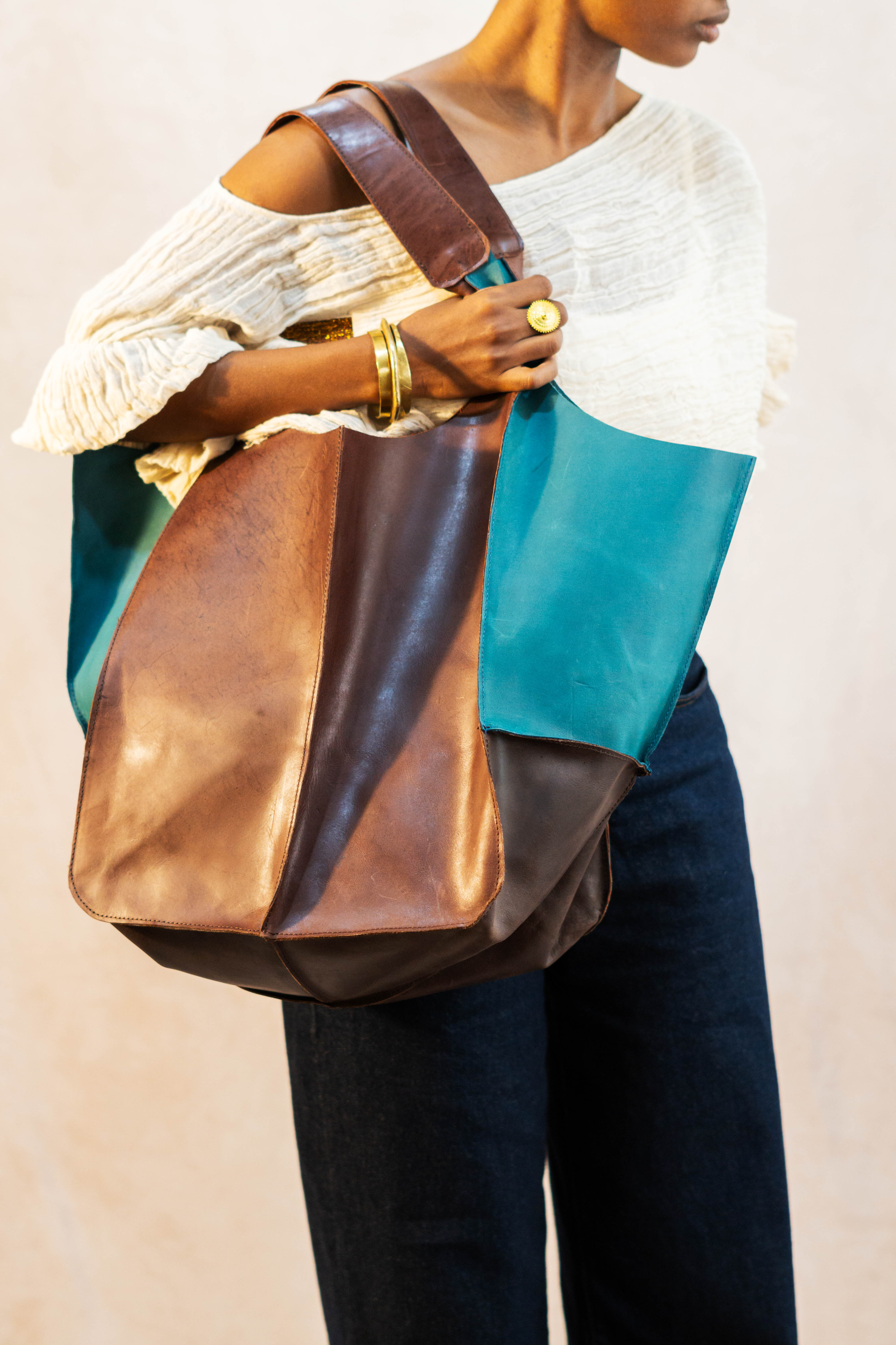 Merkato Weekender Bag image 1