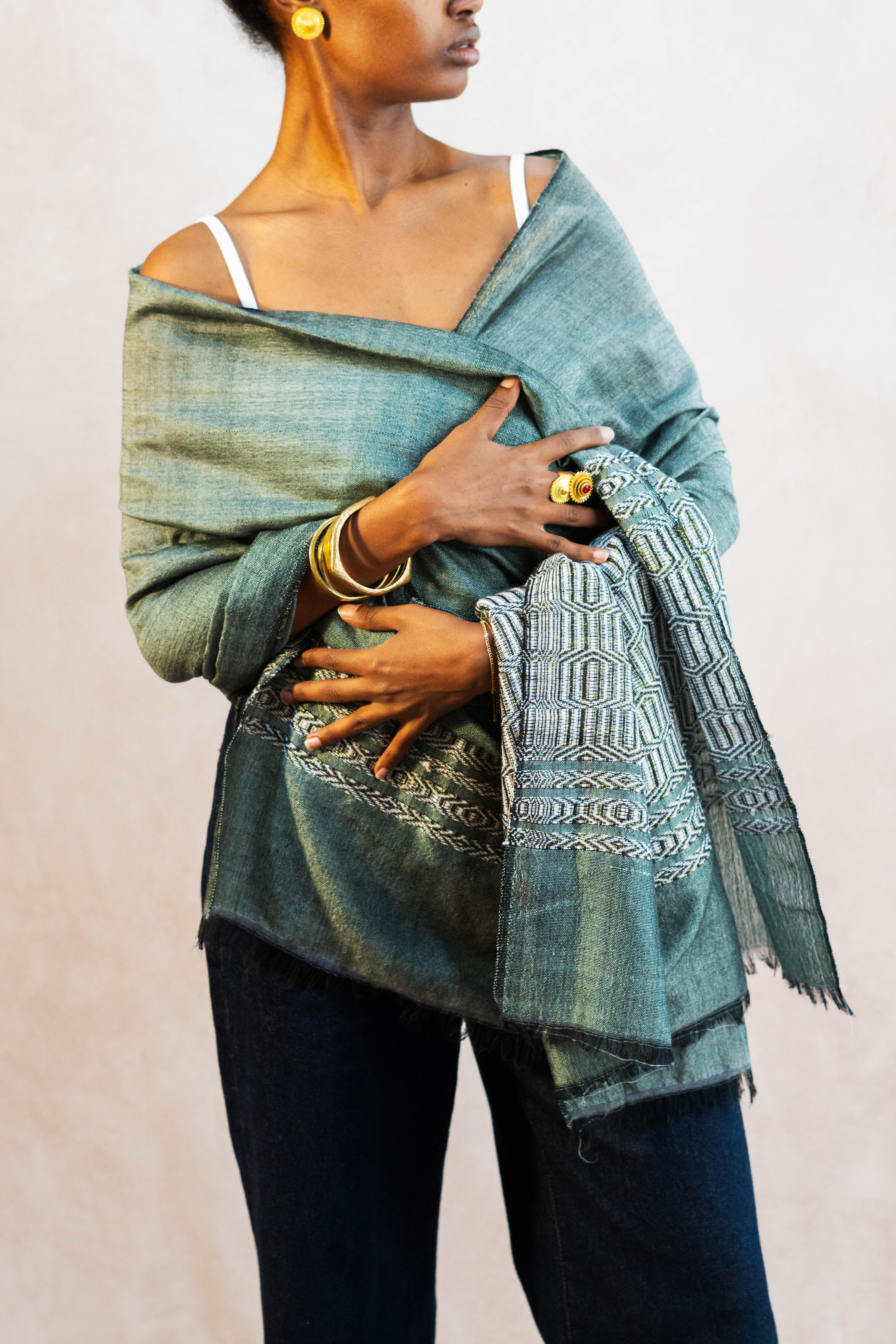 Bati Evening Shawl image 13