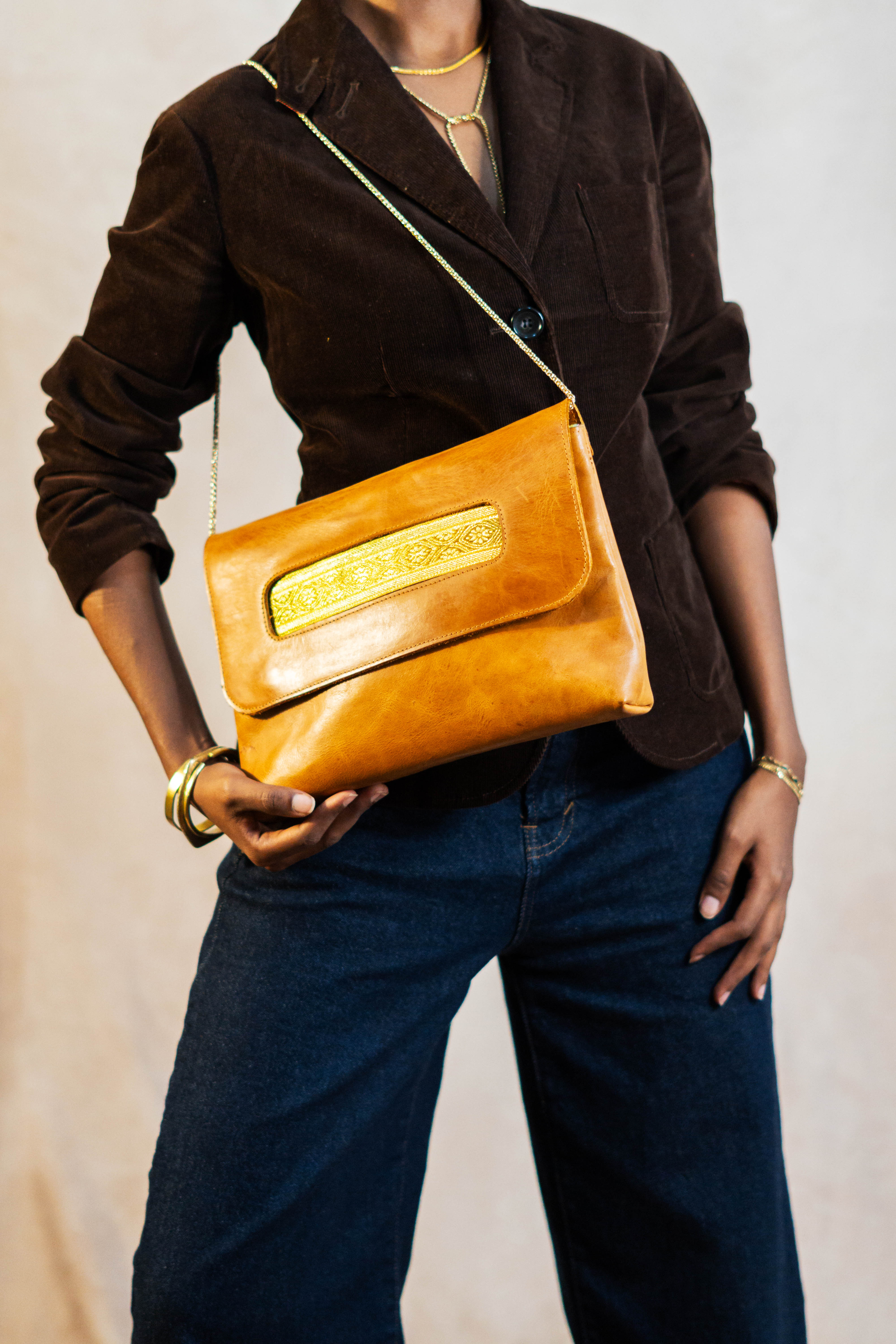 Adey City Clutch