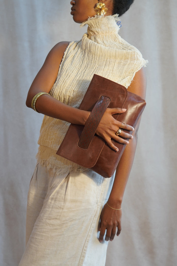 Almaz City Clutch