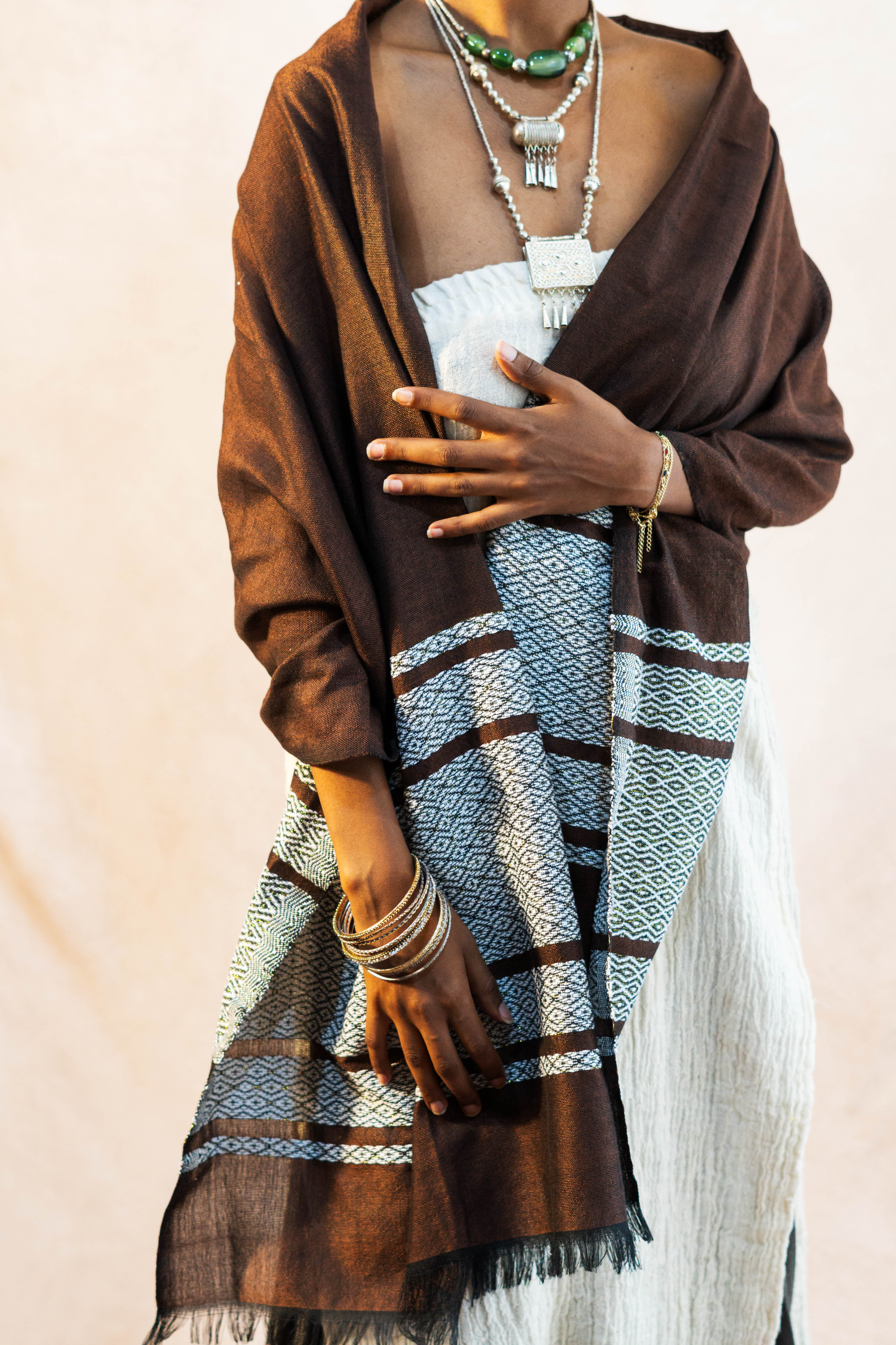 Bati Evening Shawl image 8